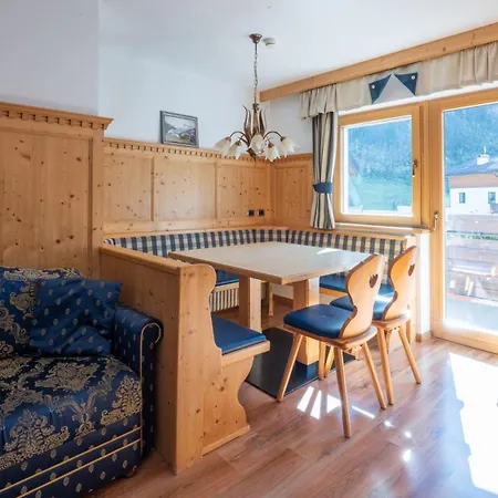 Garni Hotel And Apartments Wildbach-3