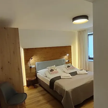 Pension Bergblick-3