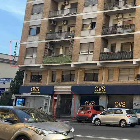 Radio Hotel-2