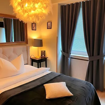 The Soho Altstadt Guesthouse-3
