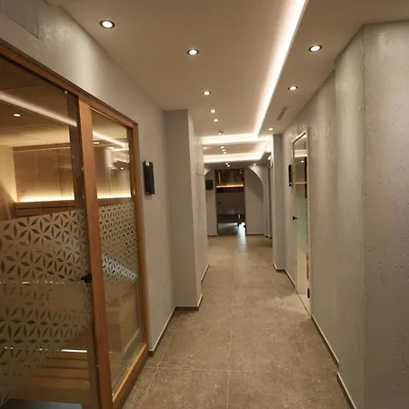 Hotel Garni Astoria-3