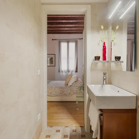 Bianca Cappello House-2