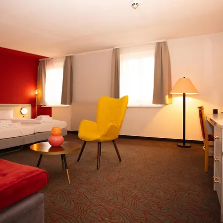 Hessenland Hotel Kassel Innenstadt by Stay Awesome-2
