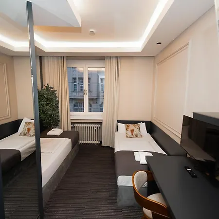 Adrett Hotel Königsallee-3