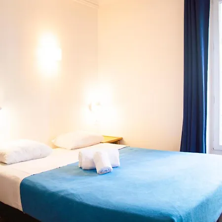 Hotel La Louisiane-3