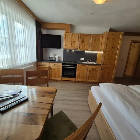 Apparthotel Kirchgasser-2