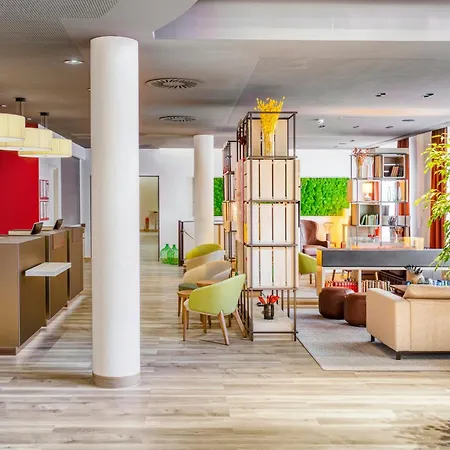 Hotel Nuernberg City Center By Leonardo Hotels-2