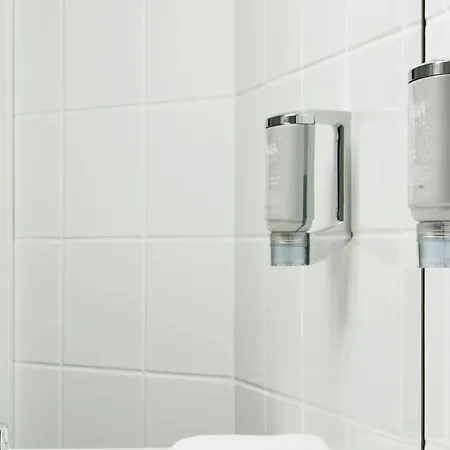 Hotel Magdeburg City Center By Leonardo Hotels-2