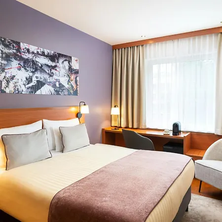 Leonardo Hotel Salzburg City Center-2
