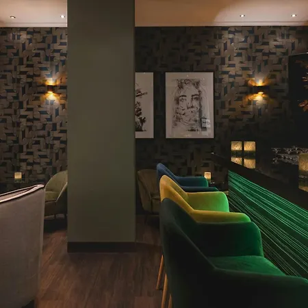 Leonardo Hotel Heidelberg City Center-3