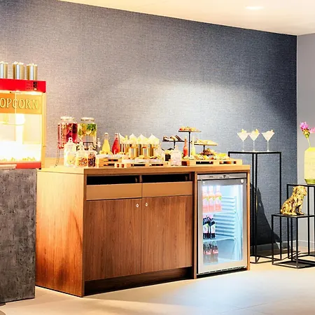Nyx Hotel Mannheim By Leonardo Hotels-2
