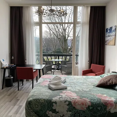 Hotel Plato By Hofstad Studios-3