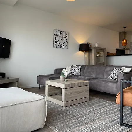 Boulevard Suites-3