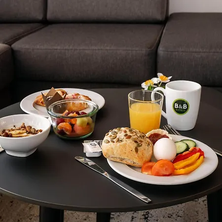 B&B HOTEL Lippstadt-3