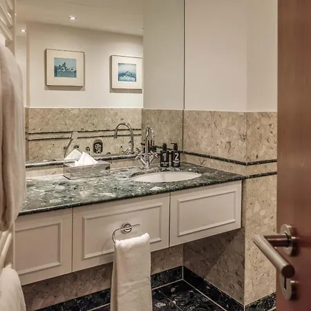 Main Plaza Suite Tower-3