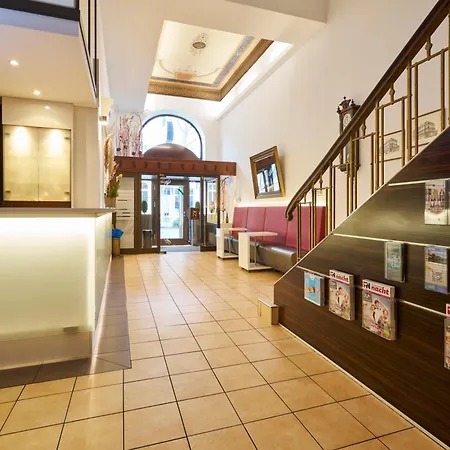 Hotel National-2