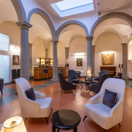 Relais Hotel Centrale "Dimora Storica"-2