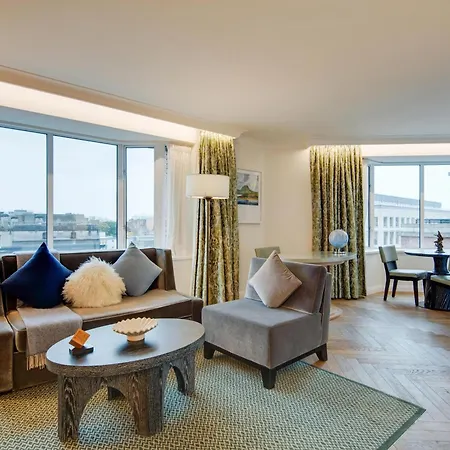 Conrad Dublin-2