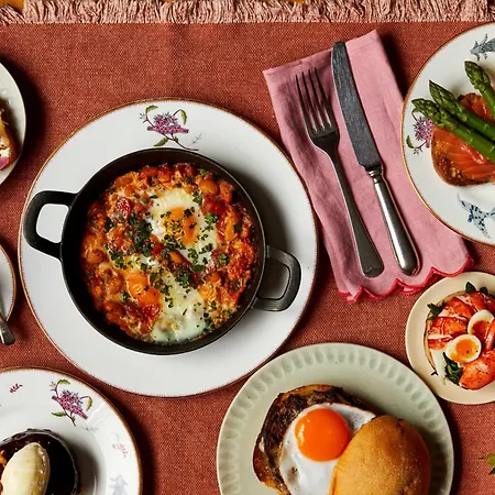Charlotte Street Hotel, Firmdale Hotels-3