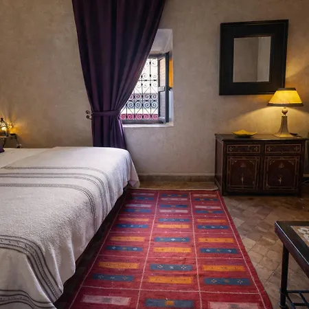 Riad Lapis-Lazuli-2