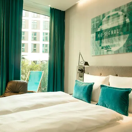 Motel One Köln-Messe-3