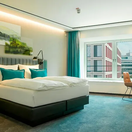 Motel One Stuttgart-Hauptbahnhof-2