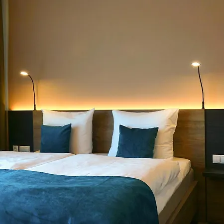 H24 Stadthotel Bernau-3