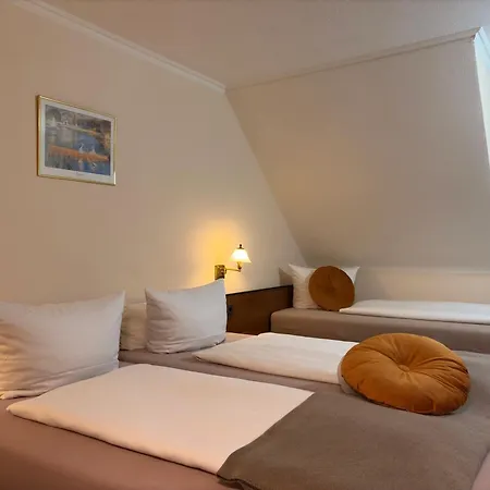 Hotel Rebstock-3