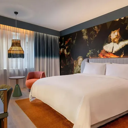Renaissance Amsterdam Hotel-3