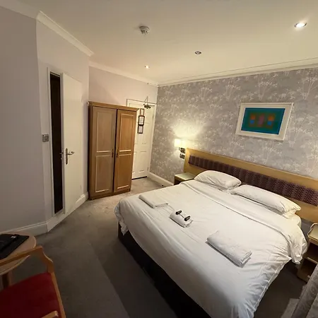 Kingswaypark Hotel At Park Avenue-2