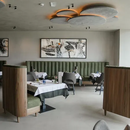 Hotel Alpenrose-2