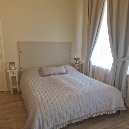 Pension Zee en Duinzicht-3