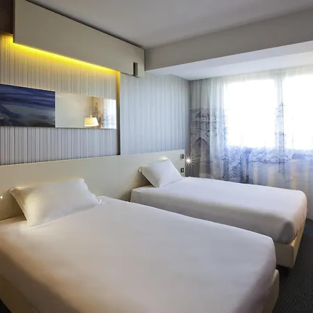 Ibis Styles Roma Eur-3