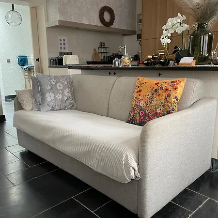 Comfort Equipped Guestsuite Lady Anna Bruges-2
