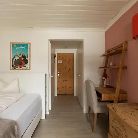 Hotel Europa Suites St Moritz-3