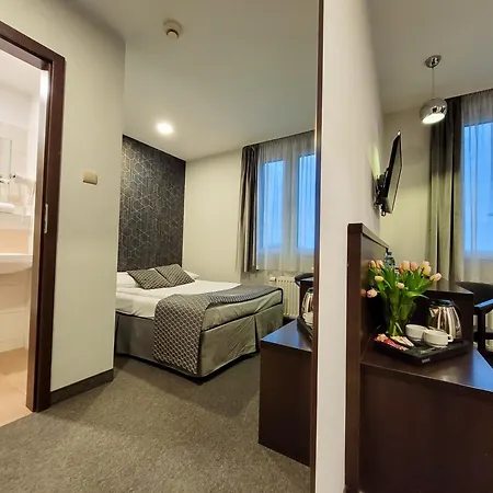 Hotel Fero Express Pokoje Klimatyzowane Ac-3