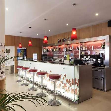 Hotel Ibis Porto Sao Joao-2