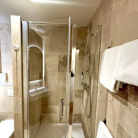 Hotel Vaubecour - Centre Lyon Ainay - Perrache-3