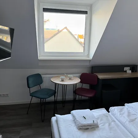 Royale Apartaments Central City Cologne-3