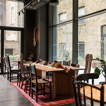 Ruby Stella Hotel London By Ihg-3