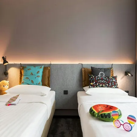 Moxy Outletcity Metzingen-3