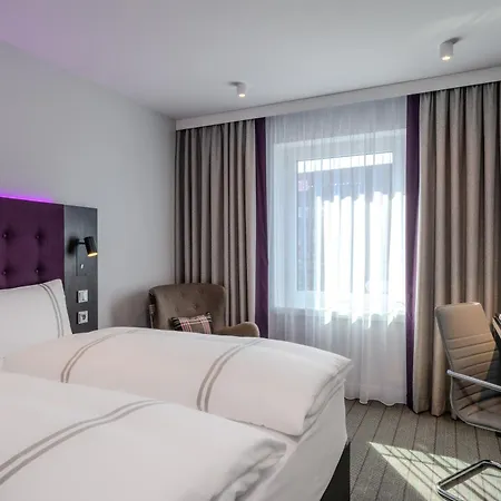 Premier Inn Hannover City Centre-3