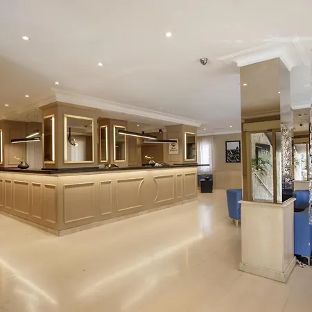 Best Western Plus Hotel Globus-3