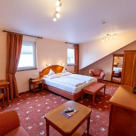 AKZENT Hotel Berg's Alte Bauernschänke- Wellness und Wein-2