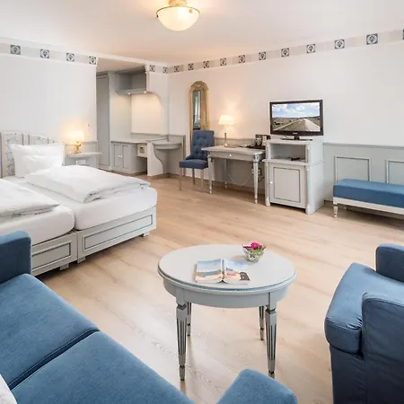 Hotel Wiking Sylt-2