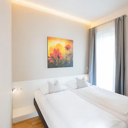 Shome Hotel Graz I Self-Check-In I Free Parking-2