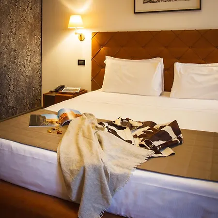 Riva Del Vin Boutique Hotel-2