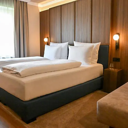 Hotel Dreiflüssehof-3