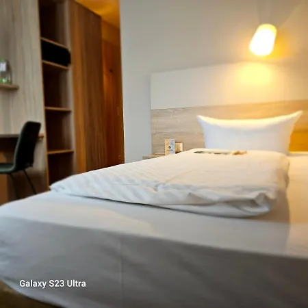 Hotel Alpha-3