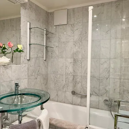 Boutique Hotel Villa Am See (Adults Only)-3